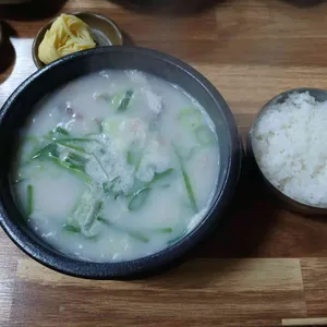 영진돼지국밥 사진