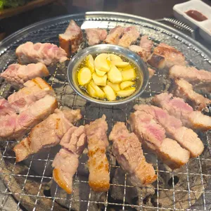 청년고기장수 사진