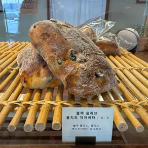 베이직브레드 사진
