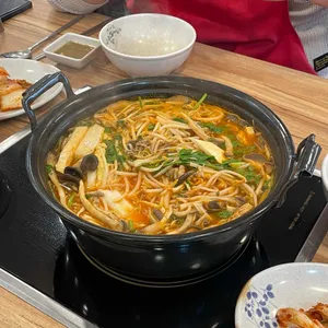 등촌샤브칼국수 사진