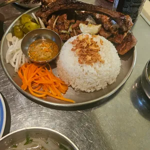 띤띤 사진