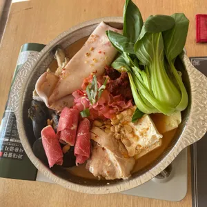 송정옥 사진