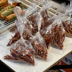 명품치킨&꼬치 사진