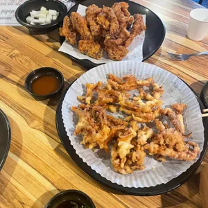 로커스치킨 사진