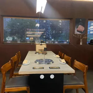 소규모 리뷰 사진