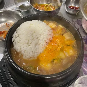 목구멍 사진