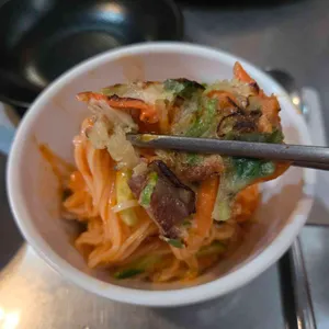 국수먹는꼴뚜기 사진