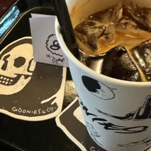 GOONIES 사진