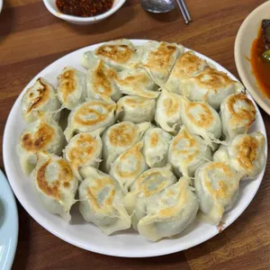 월래순 교자관 사진