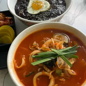 홍월 사진