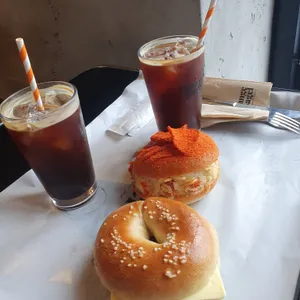 오렌지베이글 사진