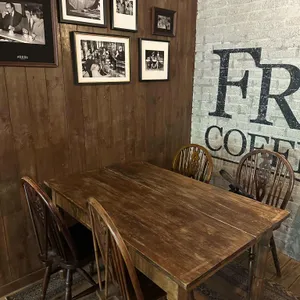 프랭크커핀바 리뷰 사진