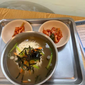 공릉동원조멸치국수 사진