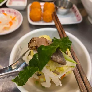 포옹남 목동 사진