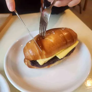 카페어테인 사진