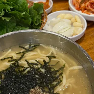 김화칼국수 사진