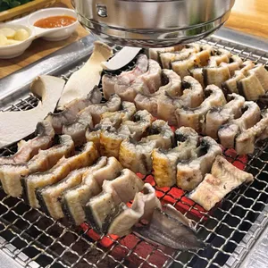 우뚝서다 사진