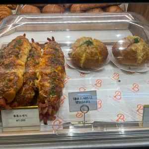 온더브레드 리뷰 사진