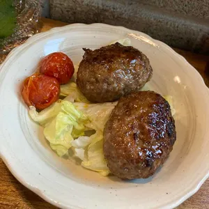 우에 사진
