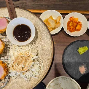 카츠보름 사진