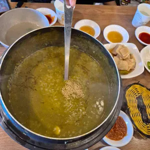 본가딸부자전복죽집 사진