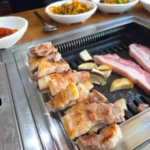 우돈정 사진