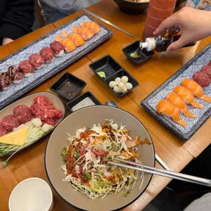 육회바른연어 리뷰 사진
