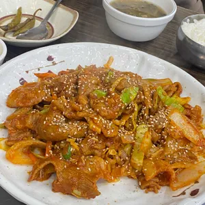 공릉옥 사진