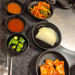 만족오향족발 사진