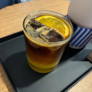 챔프스페이스 커피로스터스 베리도넛 사진