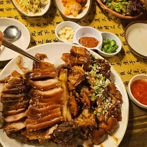 달인수제원조한방족발 사진