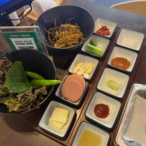 이층냉삼집 사진