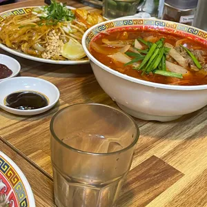 꽁 비엔 사진