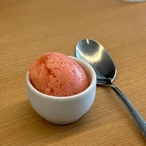 우오보 파스타바 사진