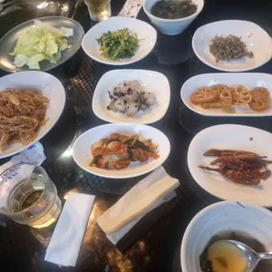 소나무 사진