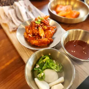 금례옥 사진