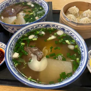 샤오바오우육면 사진