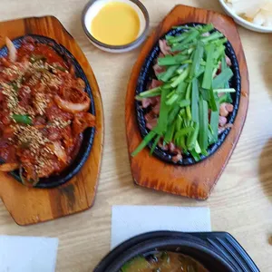 우렁쌈밥 대표 사진
