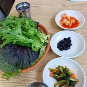 우렁쌈밥 사진