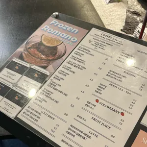 쉘터커피로스터스 리뷰 사진