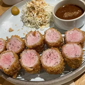 료코 사진