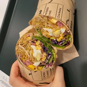 샐러디 사진