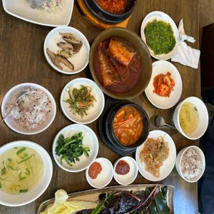 밥상 사진