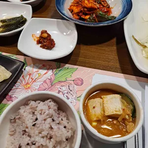 차림 사진