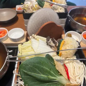 솔밭샤브 사진