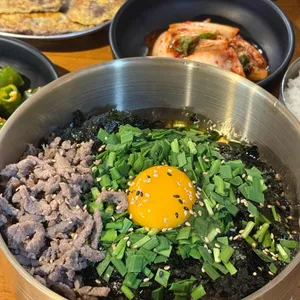 정일옥 사진