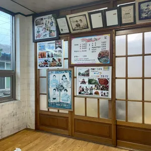 청룡식당 리뷰 사진