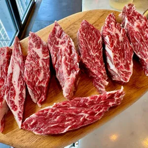 8% 고마블 소갈비살 사진