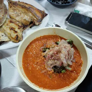 거북이횟집곰치국 사진
