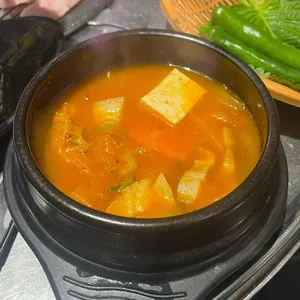 돼지통 사진